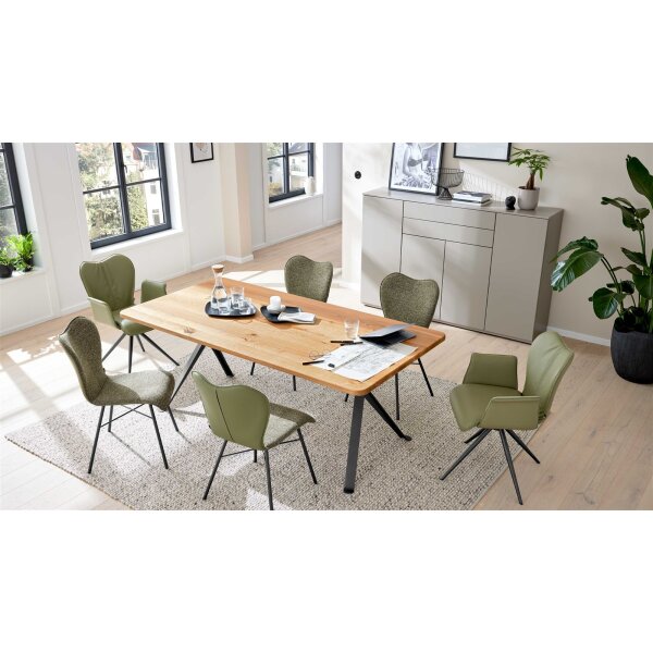 Interliving Esszimmer Serie 5115 - Essgruppe in warmen Tönen moosgrüner Webstoff Sneak 59, jadegrünes Leder LD7830, anthrazitfarbenes Metall & astige Eiche