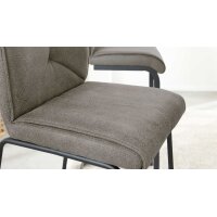 Interliving Esszimmer Serie 5104 – Bartischgruppe Mikrofaserbezüge, helle Wildeiche & schwarzes Metall