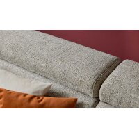 Interliving Sofa Serie 4420 - Ecksofa mit Holzfüßen grausilberner Bezug LRS 19 – Stellfläche ca. 178 x 256 cm