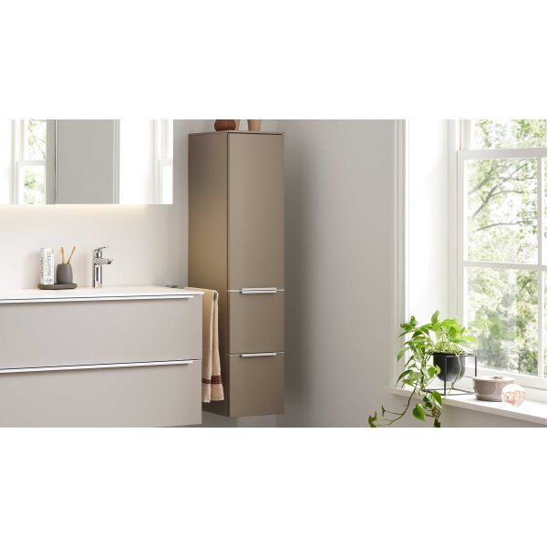 Interliving Bad Serie 3710 - Hängeschrank links, eine Tür & zwei Schubladen - Macchiato, Höhe ca. 130 cm