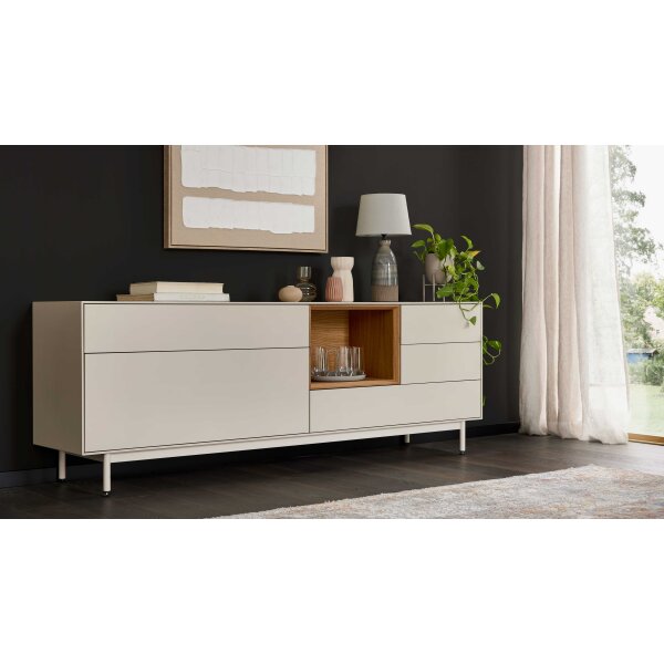 Interliving Wohnzimmer Serie 2034 - Sideboard beiger Lack & Eiche - vier Schubladen, eine Klapptür, Länge ca. 200 cm