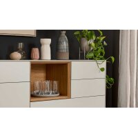 Interliving Wohnzimmer Serie 2034 - Sideboard beiger Lack & Eiche - vier Schubladen, eine Klapptür, Länge ca. 200 cm