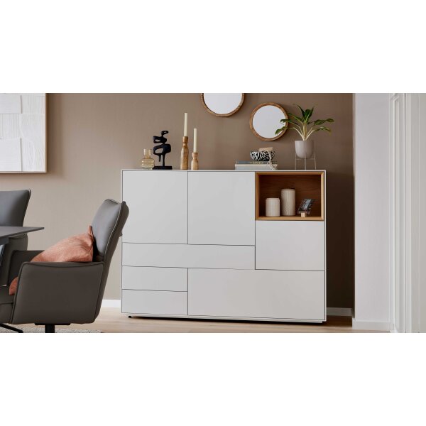 Interliving Wohnzimmer Serie 2034 - Highboard weißer Lack & Eiche - zwei Schubladen, zwei Türen, Länge ca. 150 cm