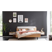 Interliving Schlafzimmer Serie 1015 – Bettgestell silberfarbener Bezug Etna & Wildeiche – Liegefläche ca. 180 x 200 cm