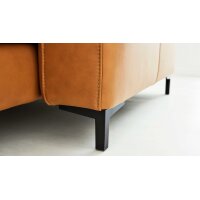 Interliving Sofa Serie 4054 – Ecksofa kurkumafarbenes LongLife-Leder Vivre & schwarze Metallfüße – Stellfläche ca. 347 x 176 cm